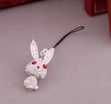 女人飾界 可愛小兔子吊墜手機(jī)掛鏈配飾項墜的廠家直銷優(yōu)勢